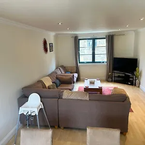 Cozy Apartment